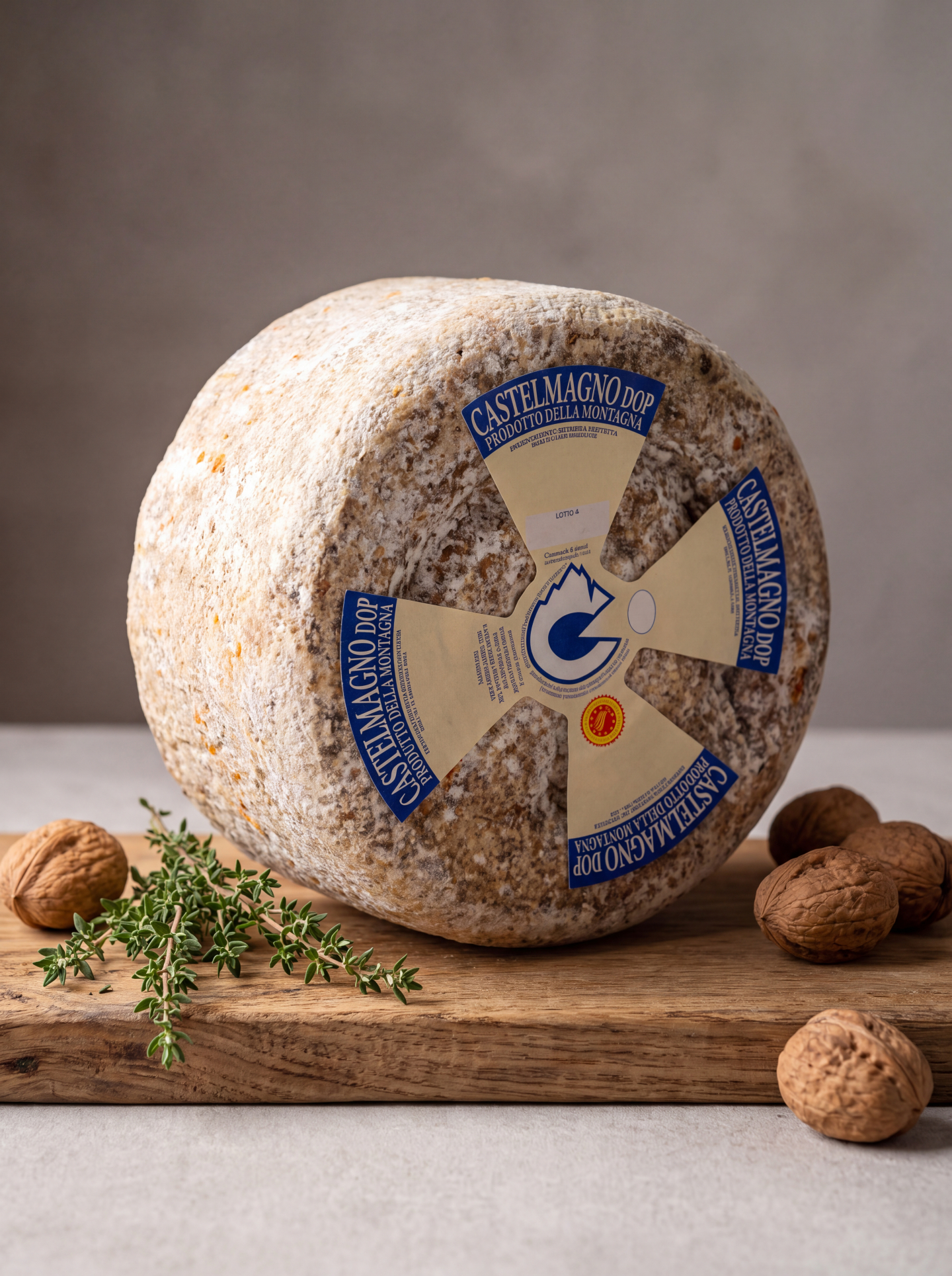Un formaggio che porta con sé il nome del suo territorio. 🧀
Il Castelmagno DOP fa parte della selezione Maistà: un prodotto della tradizione piemontese che trova spazio in cucina in tante interpretazioni.
Un ingrediente da scoprire, soprattutto con l’arrivo della nuova stagione.
📩 Info e ordini:
orders@maistafood.ch | info@maistafood.ch
#MaistaFood #CastelmagnoDOP #SaporiItaliani #FoodService #ItalianFoodExperience