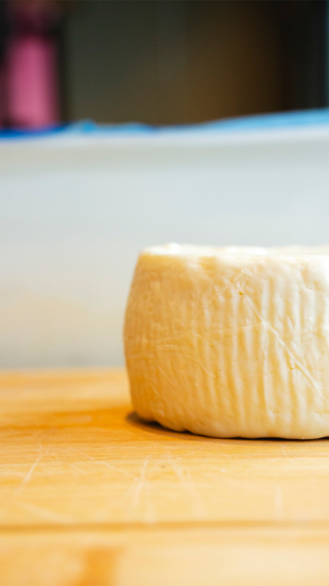 Tutto parte dalla materia prima. 🧀
Prodotto della selezione Maistà diventa il punto di partenza per l’interpretazione dello chef.
Materia prima, tecnica e creatività: dal prodotto al piatto.
📍 Alchimia, Kloten
📩 Info e ordini: orders@maistafood.ch | info@maistafood.ch
#MaistaFood #AlchimiaKloten #FoodService #CucinaItaliana #ItalianFoodExperience