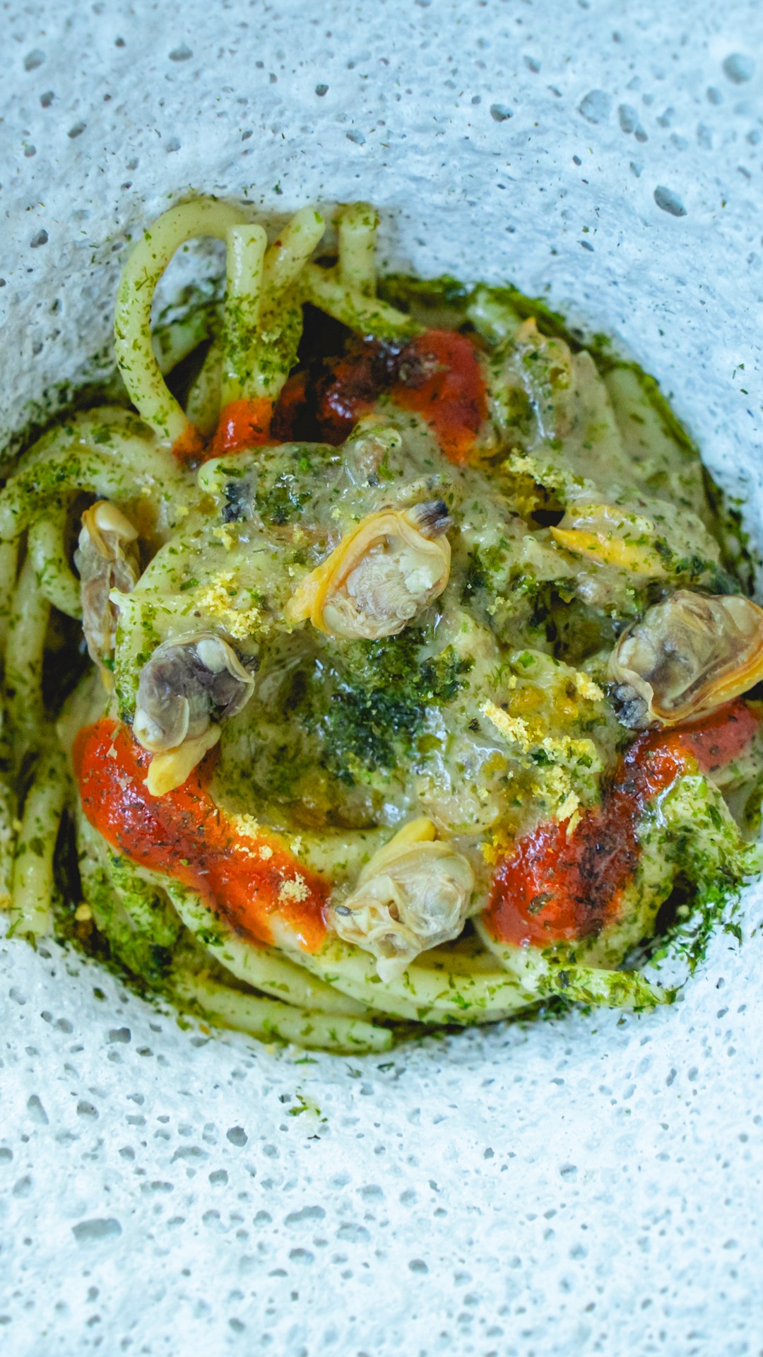 La prossima interpretazione della cucina italiana potrebbe essere la tua. 👨🍳
Una ricetta della tradizione, riletta con la tua sensibilità e una visione contemporanea.
Con La cucina italiana del futuro in Svizzera 2026, @50topitaly e Maistà Food invitano i giovani professionisti della cucina a mettersi in gioco.
Hai tra i 18 e i 35 anni e lavori in Svizzera come chef, sous-chef o capopartita?
📩 Iscriviti entro il 31 ottobre 2026, inviando la tua candidatura a info@50topitaly.it.
Documenti richiesti e regolamento su 50topitaly.it.
🏆 In palio una fornitura del valore di CHF 5'000, da riscattare nel 2027.
La tradizione è il punto di partenza. Ora tocca a te.
#LaCucinaItalianaDelFuturo #MaistaFood #50TopItaly #CucinaItaliana #ChefSvizzera